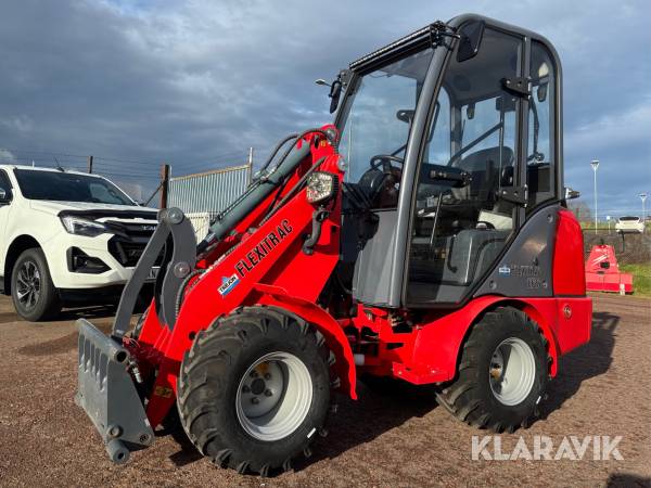 Kompaktlastare Trejon Flexitrac 1126 cab