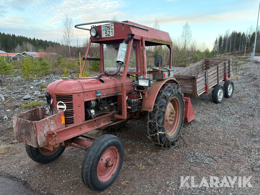 Traktor Volvo T 24