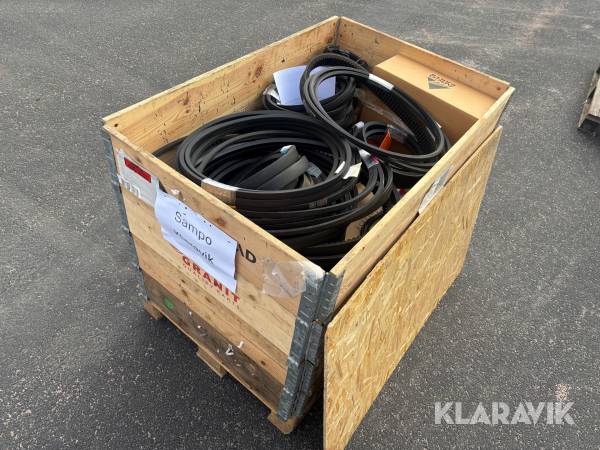 Reserv / Slitdelar - Till Sampo Skördetröska