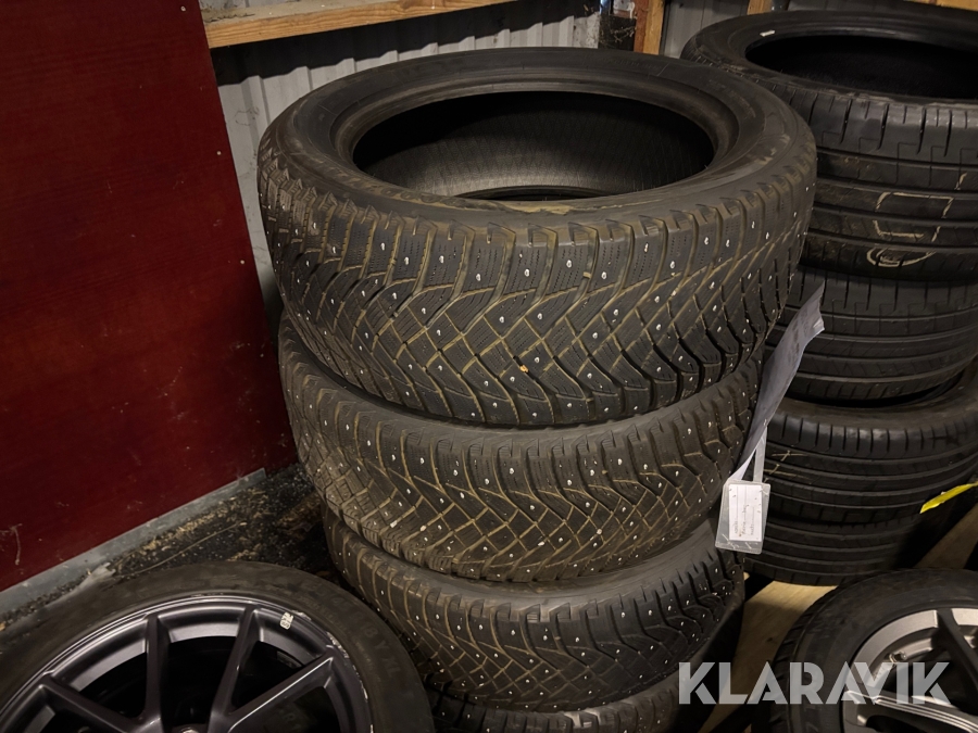 Vinterdäck GoodYear Ultragrip artic 2 275/50R20 4st dubbade