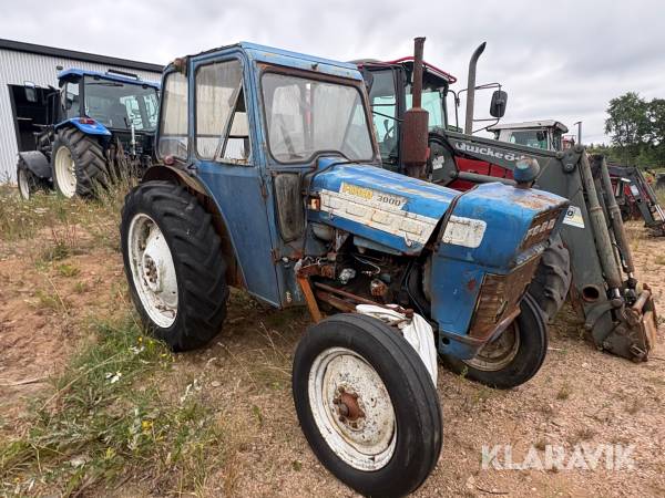 Traktor Ford Dexta 3000