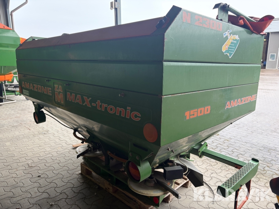 Gödningsspridare Amazone ZA-M 1500 Max-Tronic