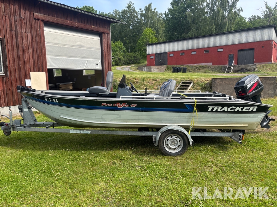 Båt Tracker PRO Deep V 17 med Mercury 60