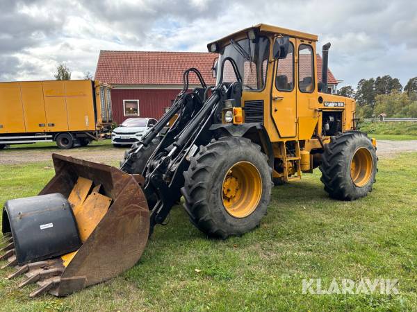 Hjullastare Volvo BM 4200 med skopa