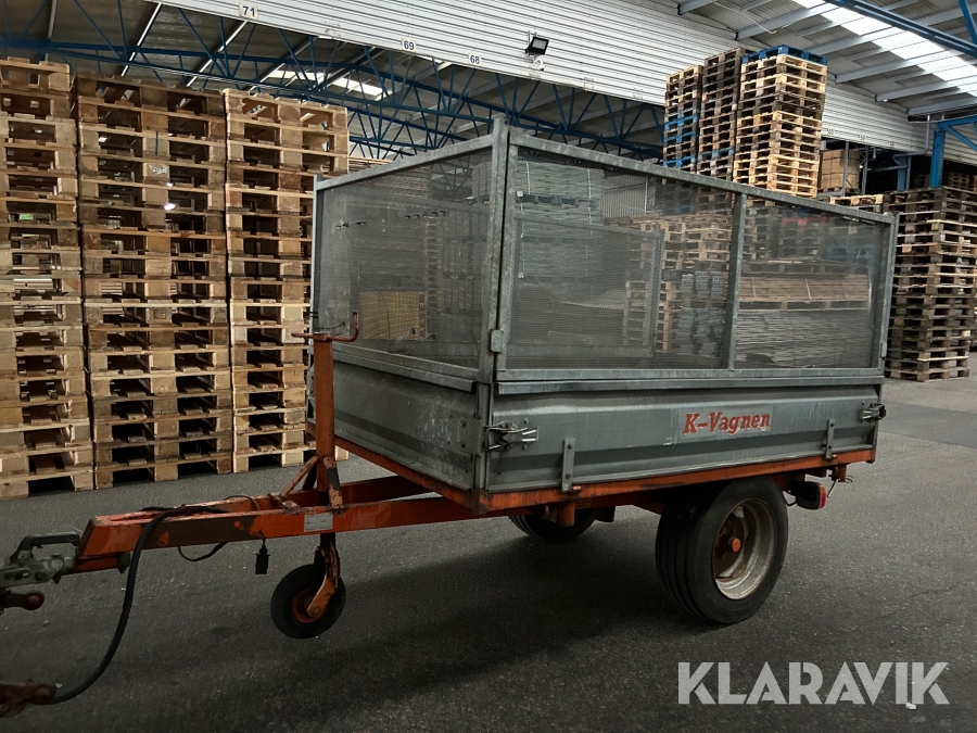 Tippkärra K-Vagnen 1600-T3 med trevägs tipp