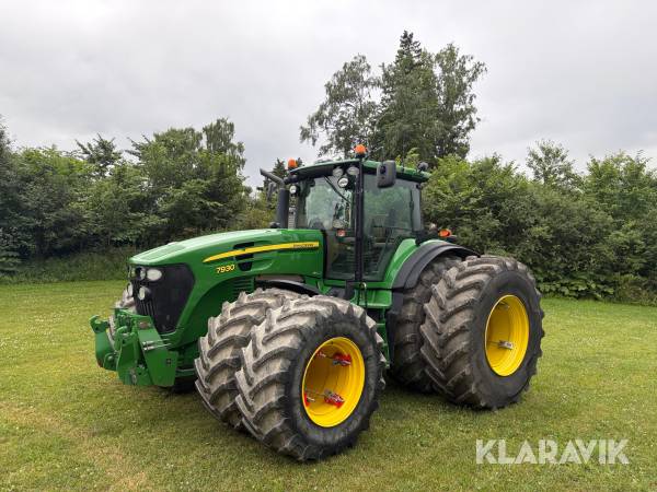 Traktor John Deere 7930