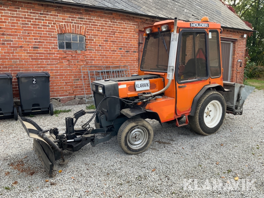 Kompakttraktor Holder P70 snöutrustad