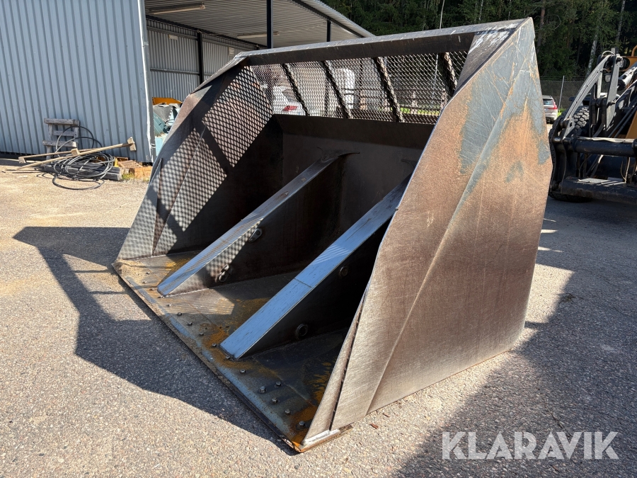 Högtippande flisskopa 5m3