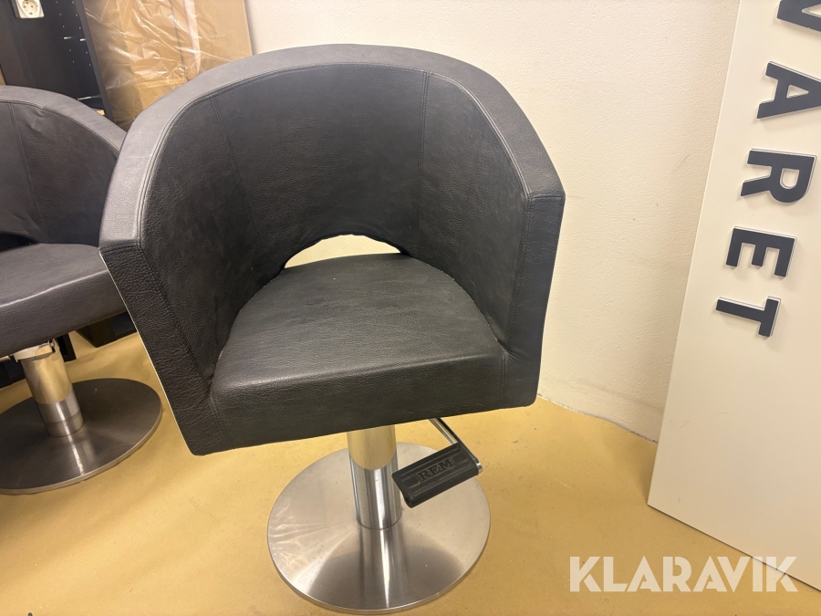 Frisörstol i buffelskinn REM