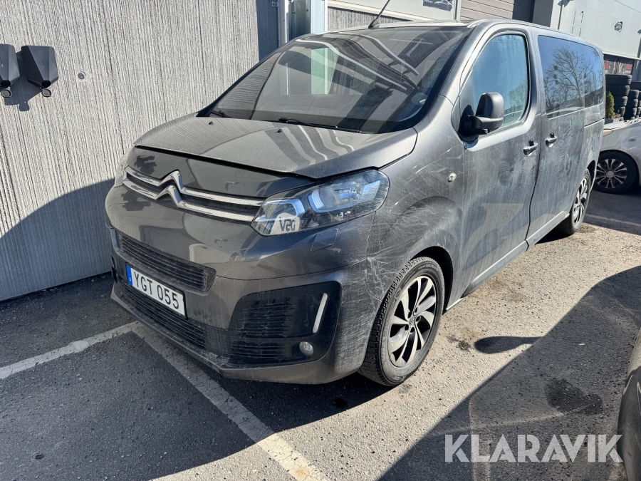 Minibuss Citroën Jumpy Spacetourer