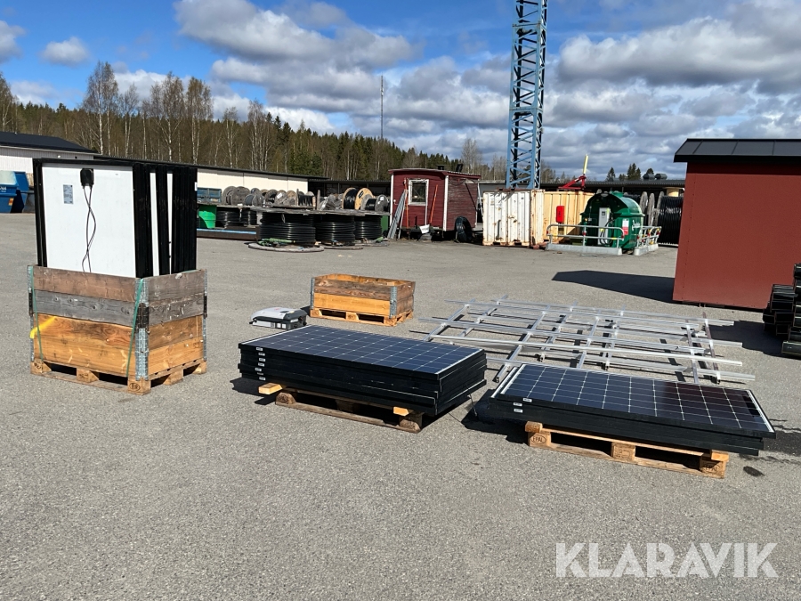 Solcellsanläggning IBC Solar MonoSol 300 ZX4