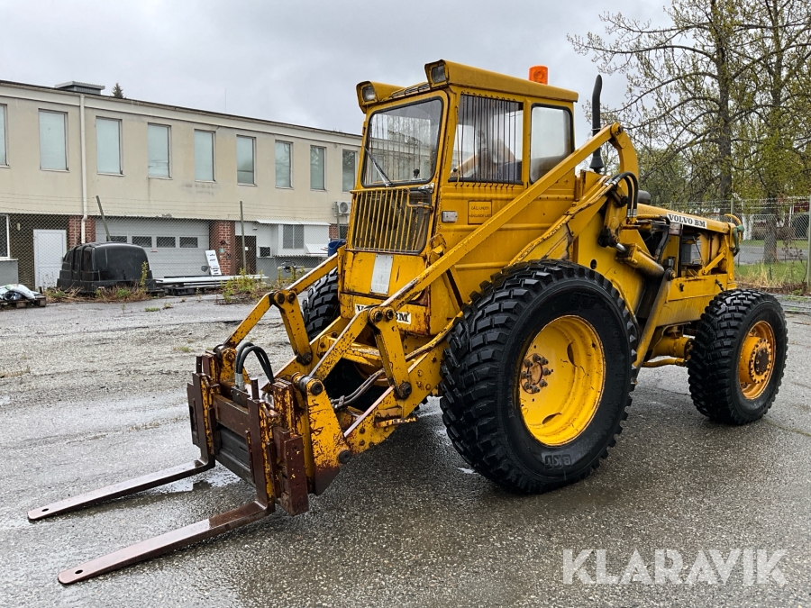 Baklastare Volvo BM LM 641 med redskap