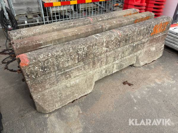 Betongbarriär 3 st