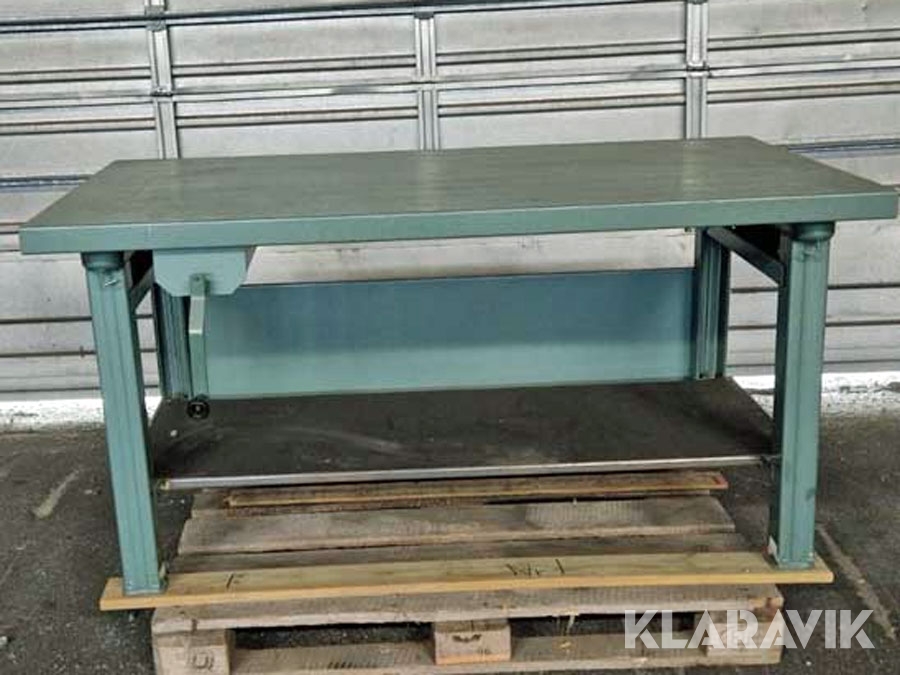 Vevbord med underhylla