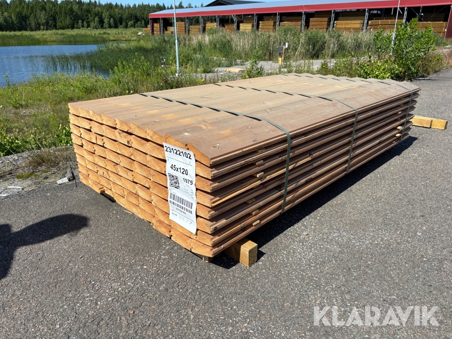 Virkespaket 45x120 spontant & snedhyvlat obehandlad 142 löpmeter