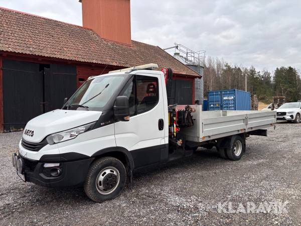 Flakbil med kran Iveco Daily 35-160 156hk