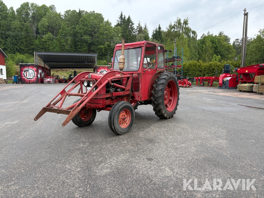 Traktor Volvo BM 400 med frontlastare