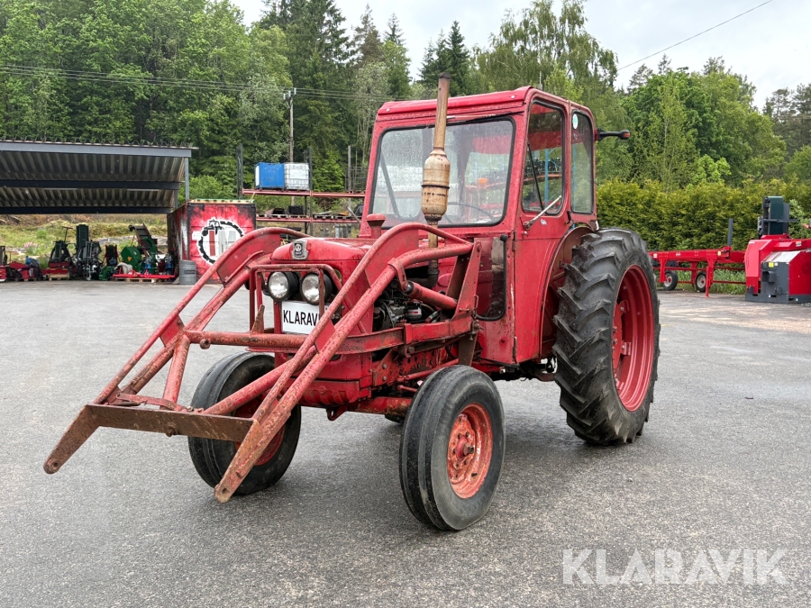 Traktor Volvo BM 400 med frontlastare
