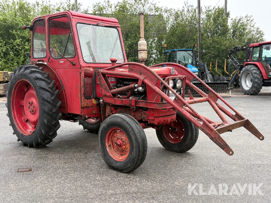 Traktor Volvo BM 400 med frontlastare