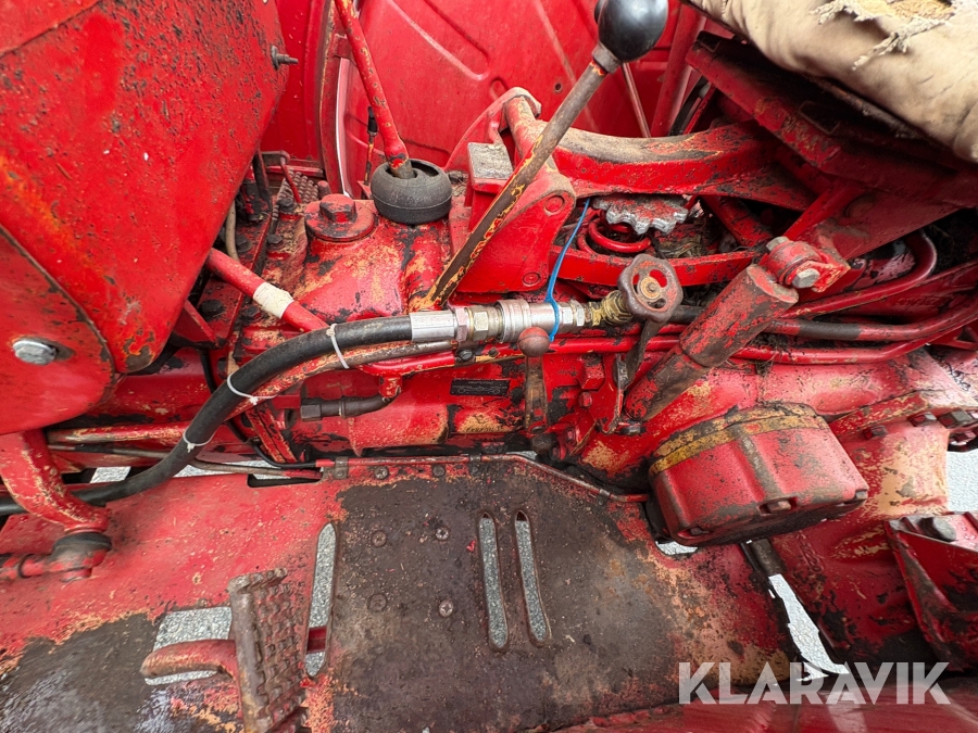 Traktor Volvo BM 400 med frontlastare