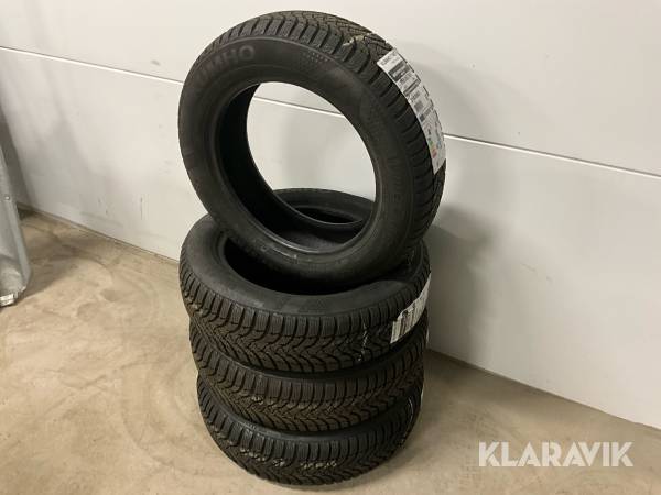 Personbilsdäck/Friktion Kymho Winter Craft 165/65R15 4st (nya)
