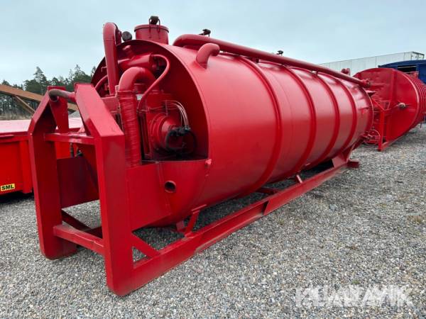 Slamtank på lastväxlarram