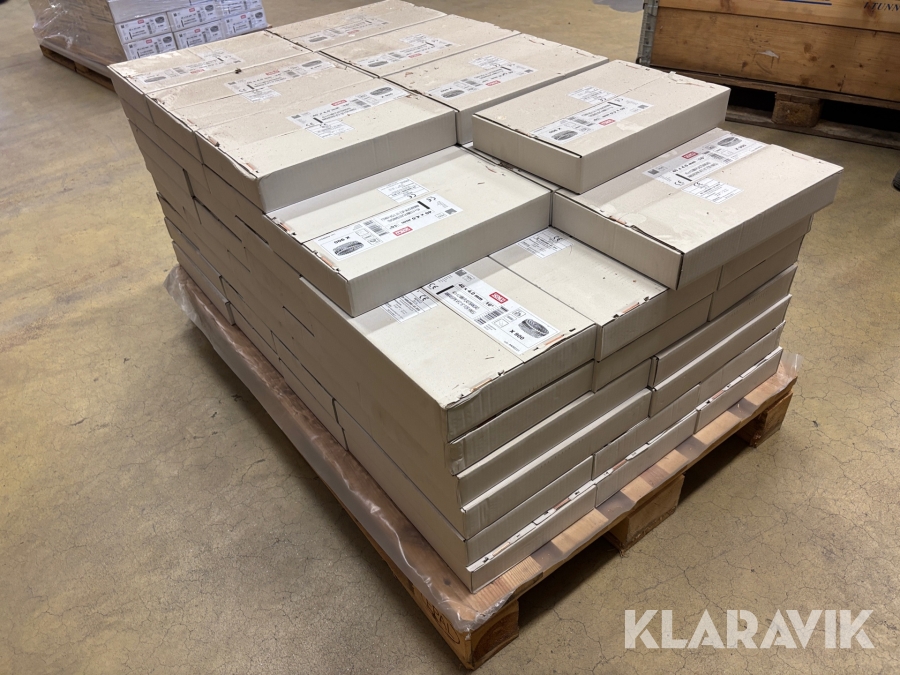 Plastbandad ankarspik Senco 40x4,0 mm. Varmförzinkad.