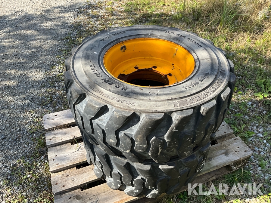 Entreprenaddäck BKT 12-16,5 2st till JCB