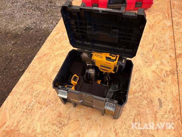 Pappspikpistol Dewalt DCN 45RN