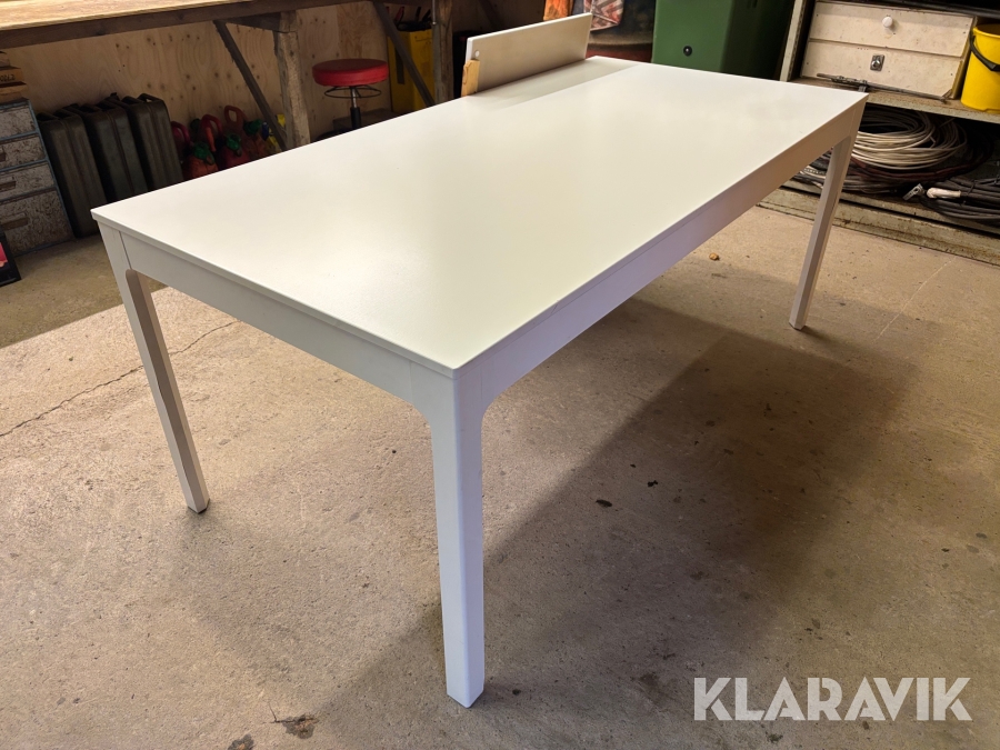 Bord 1800x900x750mm