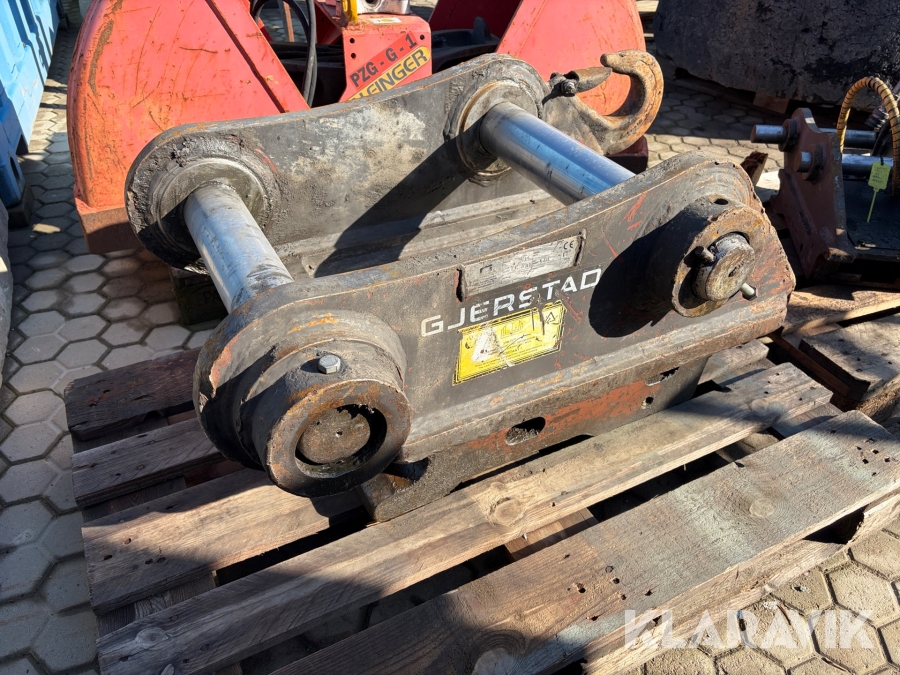 Hydrauliskt maskinfäste Gjerstad S70