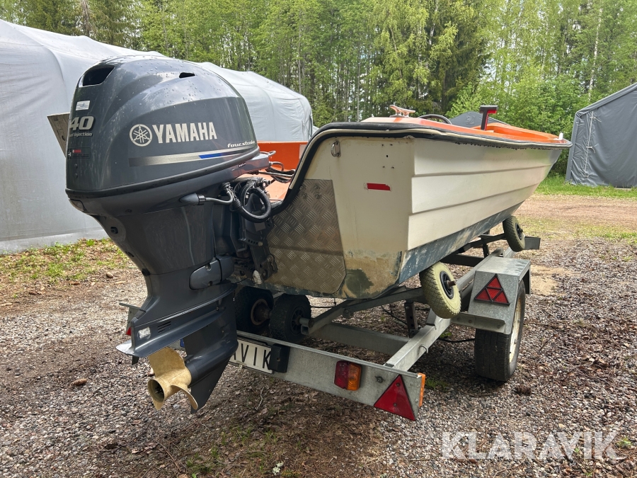 Motorbåt Uttern 495 med Yamaha 40 fourstroke