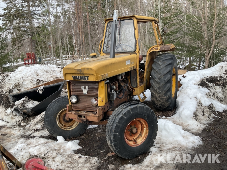 Traktor Valmet 700