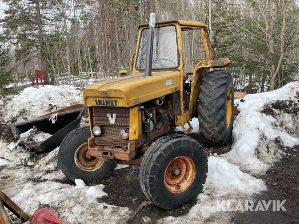 Traktor Valmet 700