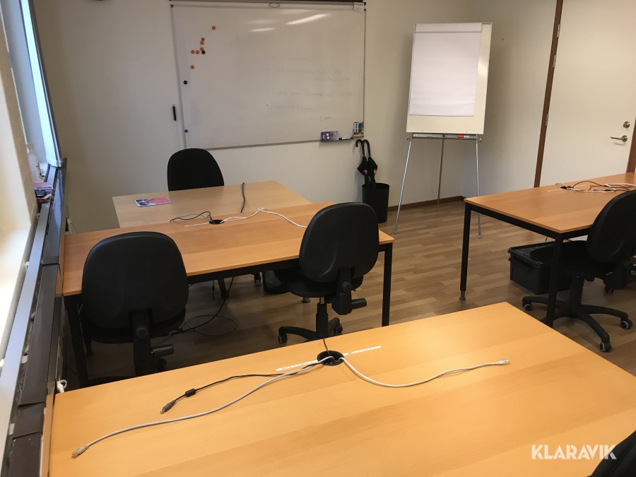 Ubildningsmöbler Whiteboad m.m.
