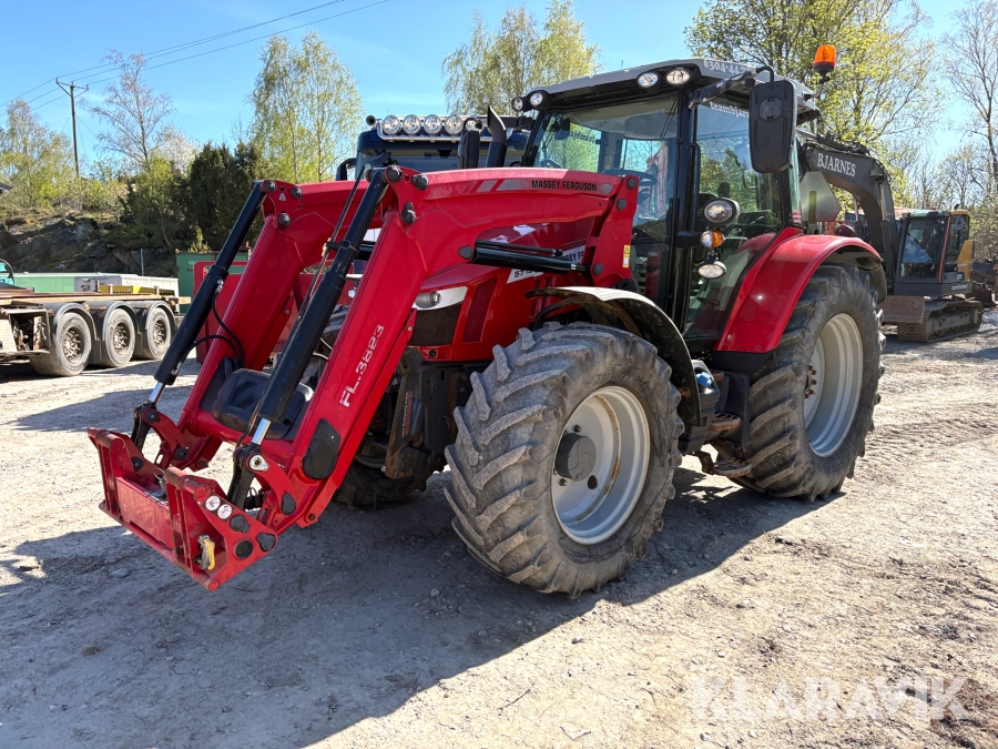 Traktor Massey Ferguson S 5713 Dyna 6