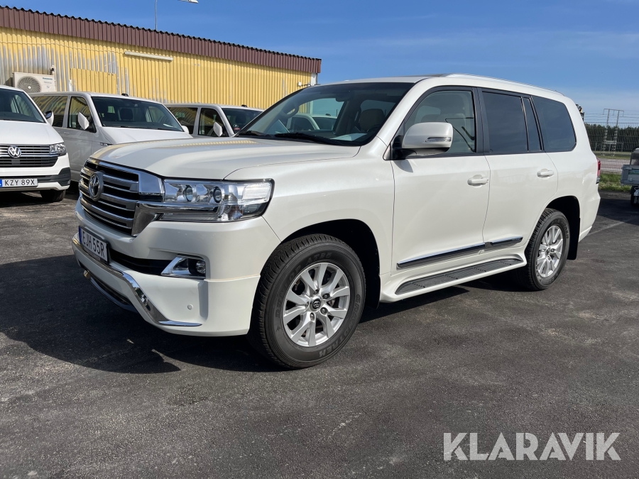 Toyota Land Cruiser 200 AUT 4WD 8sits