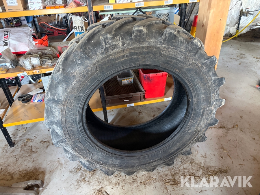 Däck Alliance 380/70R28