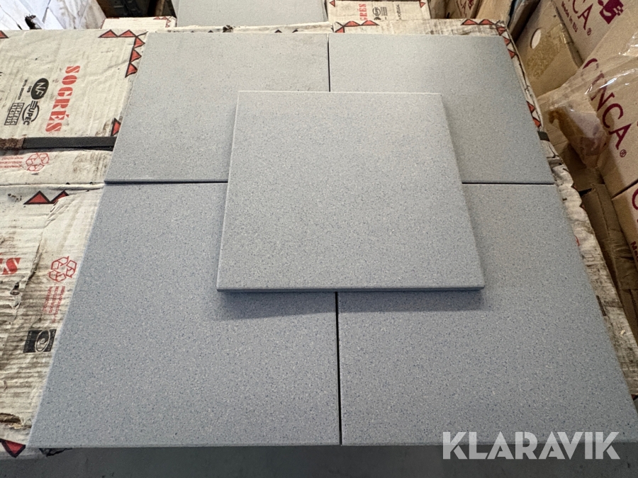 Parti med kakel Grespor