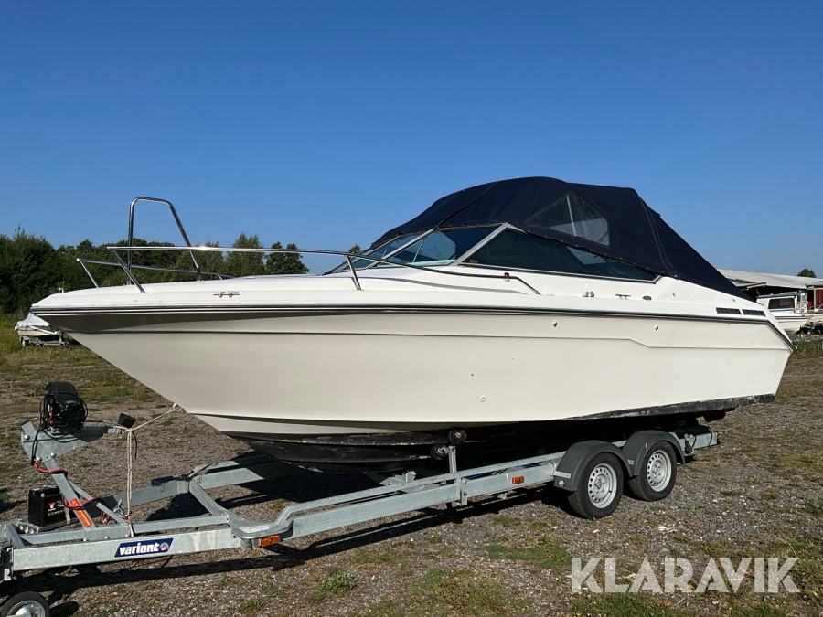 Motorbåt Searay 220 DC