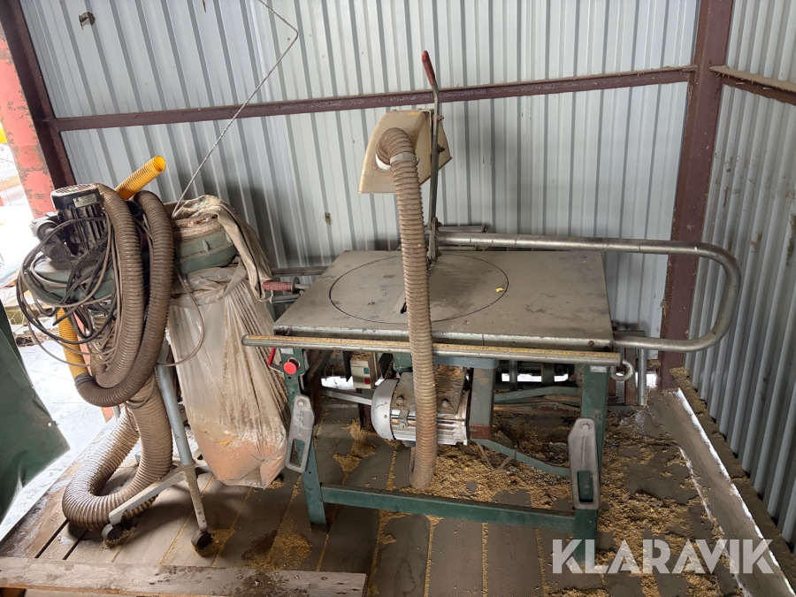 Byggsåg Gjerdesågen 1803 med dammsugare och rullbana