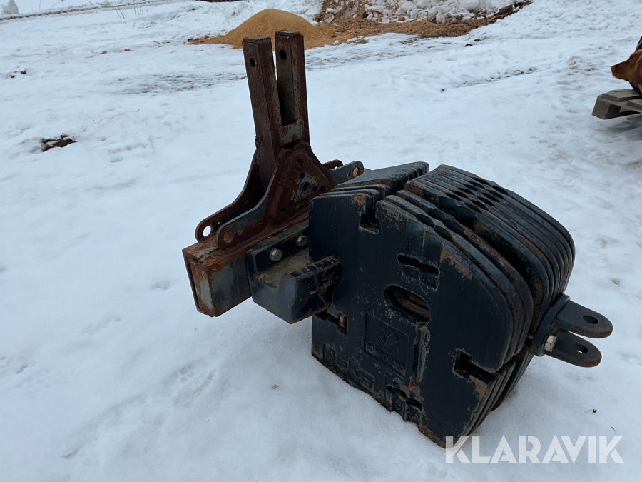 Frontvikter New Holland 45kg 10st med frontviktsbrygga