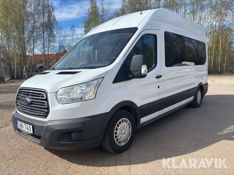 Färdtjänstbuss klass 1 Ford Transit 350 Kombi 2.0 TDCi SelectShift med luftfjädring och lastramp
