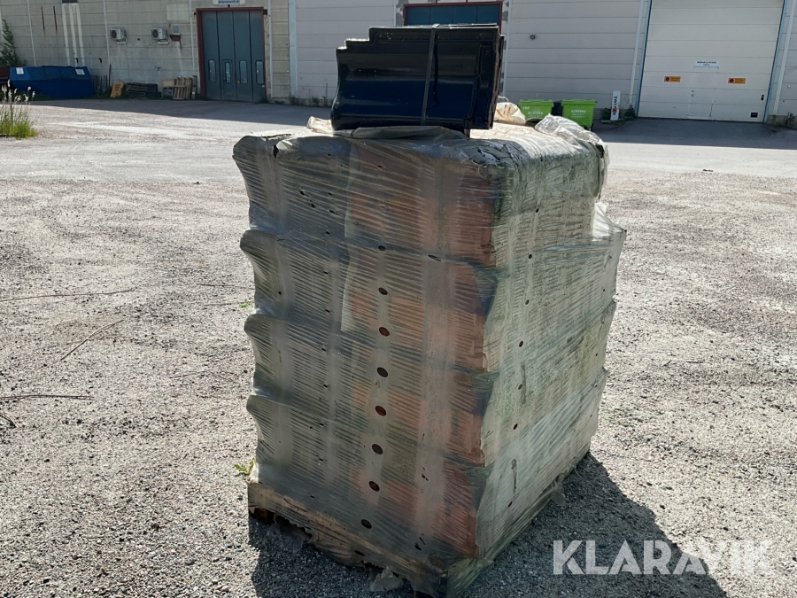 Glaserad svart takpanna i tegel Röben 3PL ca 235st