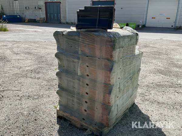 Glaserad svart takpanna i tegel Röben 3PL ca 235st