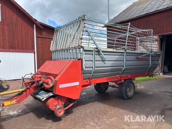 Självlastarvagn Mengele LW 330