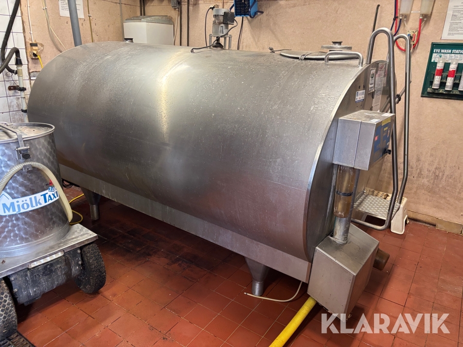 Mjölktank Mueller 0-900 med kylning