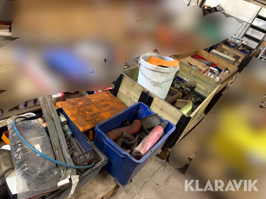Blandad utrustning & reservdelar 5st pall
