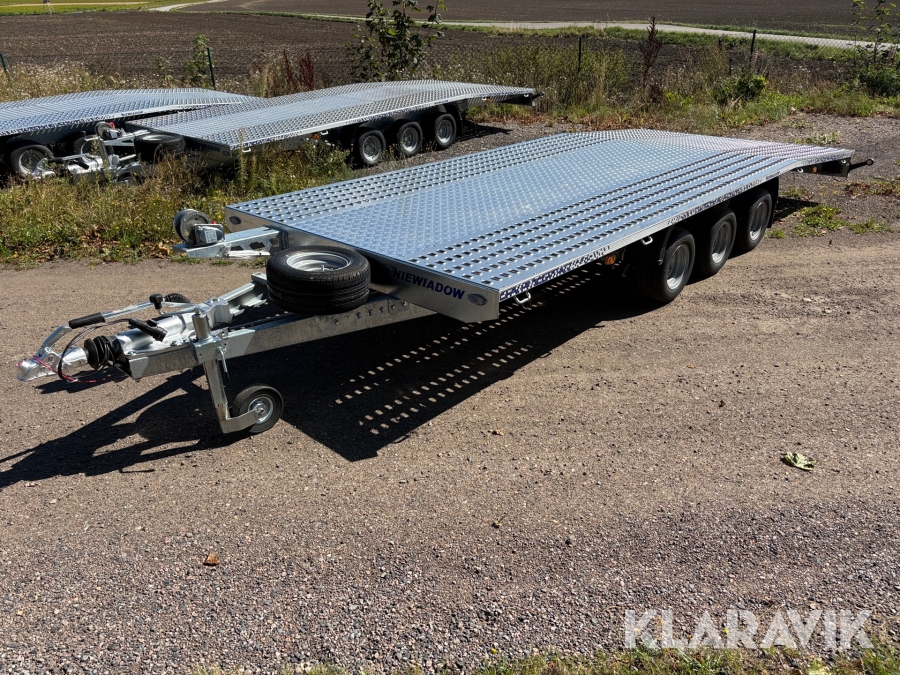 Maskinsläp Biltransportsläp Niewiadow