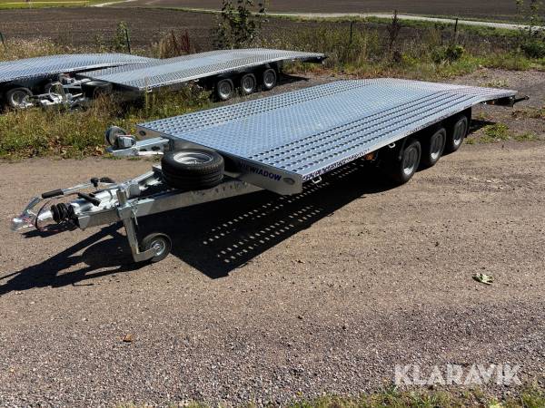 Maskinsläp Biltransportsläp Niewiadow